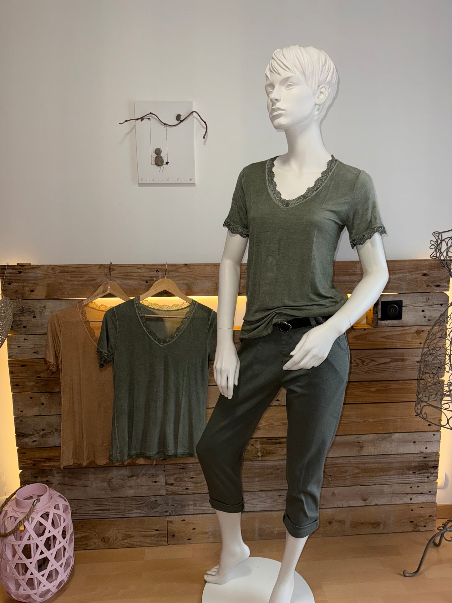 T-Shirt ESSENTIEL Kaki